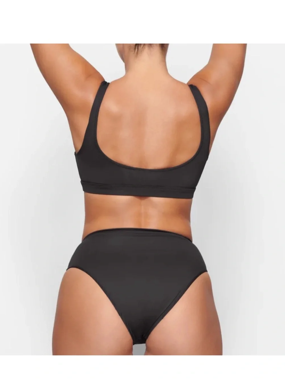 Skims mid waist bikini bottom Large ✨NWT